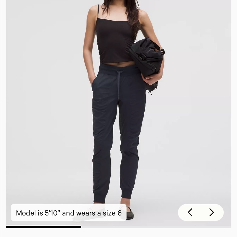 Lululemon Studio Pants Dance Pants  Navy  sz 2  NWT